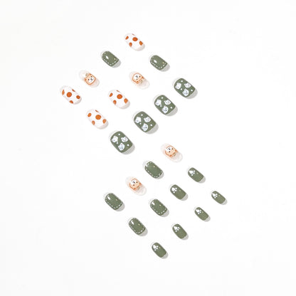 Olive Green Cute Bear Wear Finished Nail Beauty Fake Nails Nail Stickers Nail Patch Removable Nail Tip