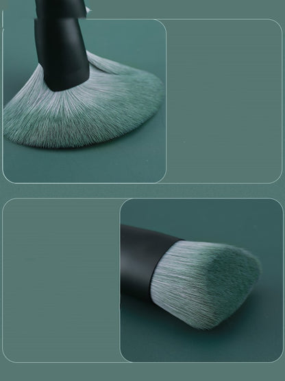 Plantain makeup brush set