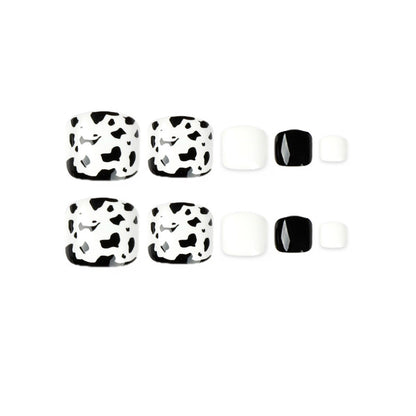 Fashion Summer Black And White Leopard Print Feet Nail Tip Fake Nails Wearable