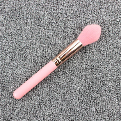 Highlight Brush Giveaway Makeup Brush